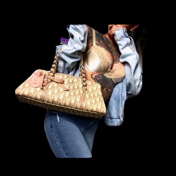 Christian Dior Beige Y2K Girly Flower Monogram Trotter Logo Leather Handbag - Picture 17 of 17